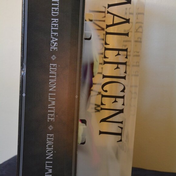 Disney Exclusive Villains Collection Maleficent 13” Sleeping Beauty Collectible - Picture 12 of 12